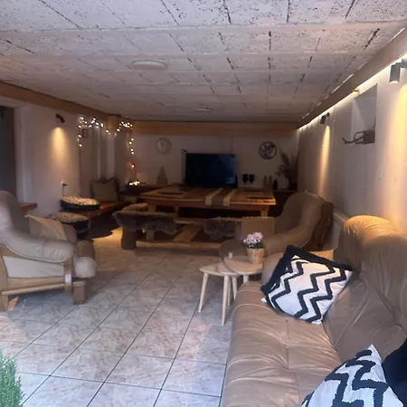 Сasa de vacaciones Dom Pod Lasem *
